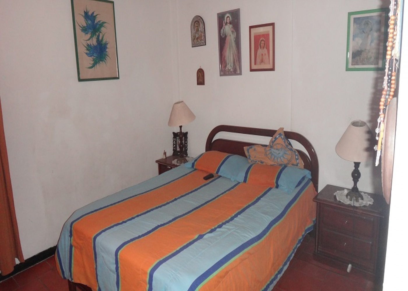 Principal Santa Ines, Caracas, Miranda, 4 Bedrooms Bedrooms, ,2 BathroomsBathrooms,Casa,Venta,Principal Santa Ines,1031